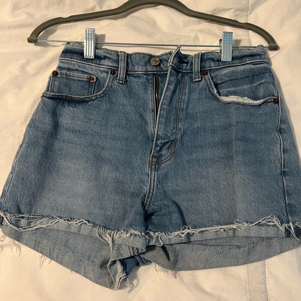Abercrombie & Fitch Curve Love High Rise Mom Shorts